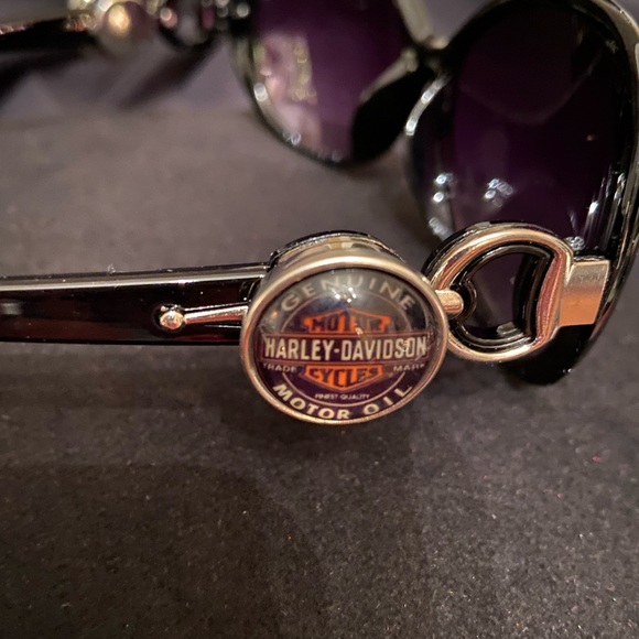 - Harley Sunglasses - Picture 2 of 8